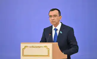 Маулен Ашимбаев разъясняет новую Конституцию жителям ВКО на встречах в Восточном Казахстане