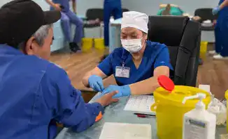 60 доноров сдали кровь в кардиоцентре Алматы в рамках акции