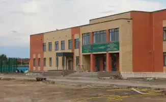 В Актюбинской области завершено строительство 62 социальных объектов, акцент на образование, здравоохранение и спорт.