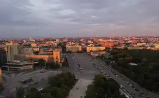 Аким Усть-Каменогорска предложил разделить город на два района: шаг к улучшению управления или источник социальных напряжений?