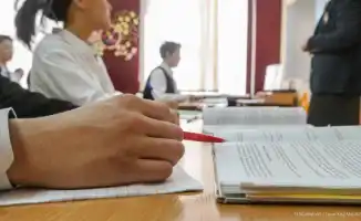 Новая Конституция: Казахстан укрепляет светское образование