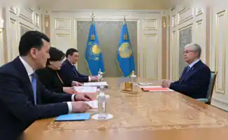 Токаев обсудил предложения по новой Конституции на встрече в Акорде