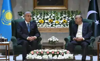 Токаев и Зардари обсудили укрепление двусторонних отношений на переговорах в Исламабаде