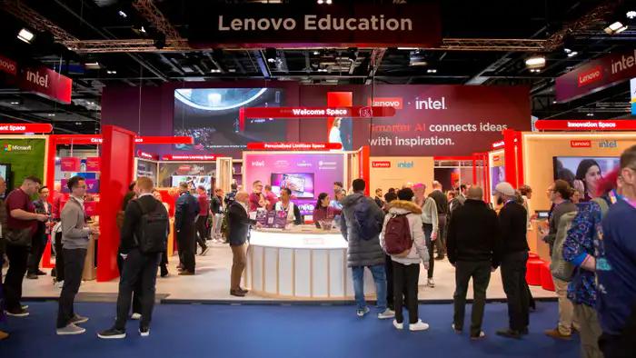 Внедрение ИИ в казахстанское образование: обсуждение социальных аспектов на международном форуме BETT в Великобритании Павлодаре