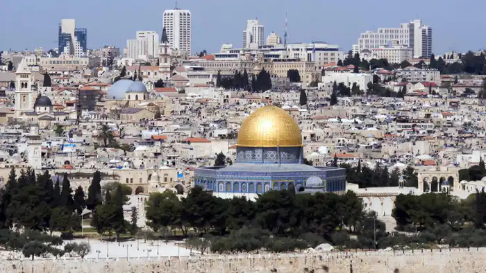 Заявление Израиля о 'библейском' праве на Ближний Восток вызывает гнев в арабском мире: реакция 14 стран, включая ОАЭ, Египет и Саудовскую Аравию Павлодаре