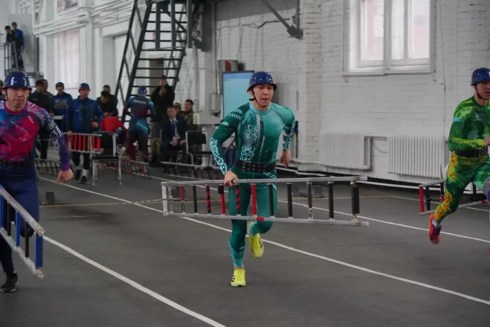 Международные достижения на зимних чемпионатах МЧС РК по пожарно-спасательному спорту Павлодаре