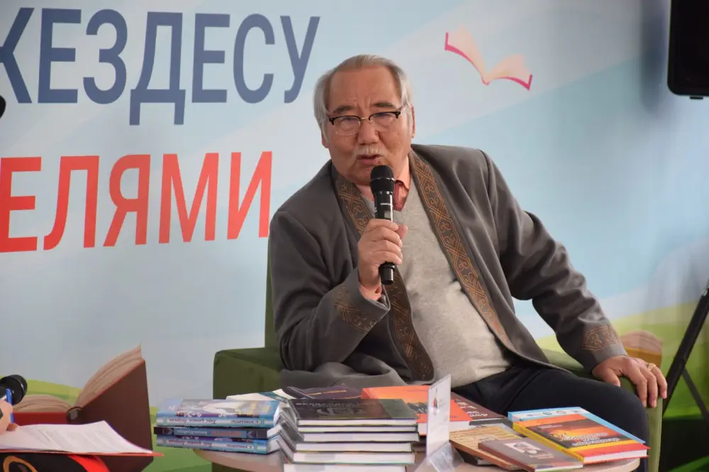 В Алматы прошел первый день книжного фестиваля KitapFest-2026 (2)