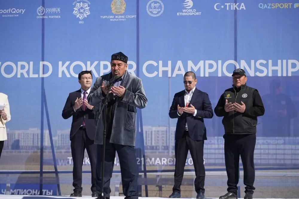 Чемпионат мира по кокпару стартовал в Туркестане Павлодаре