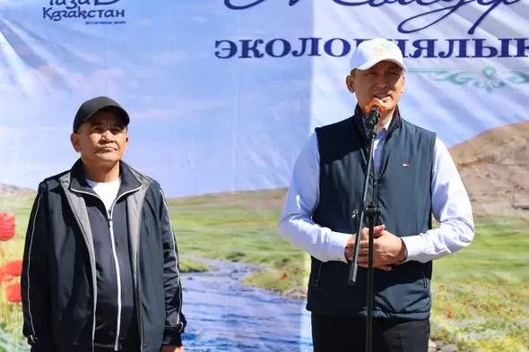 Экоакция в Туркестанской области: 13 километров русел родников очищены в Сауран Павлодаре