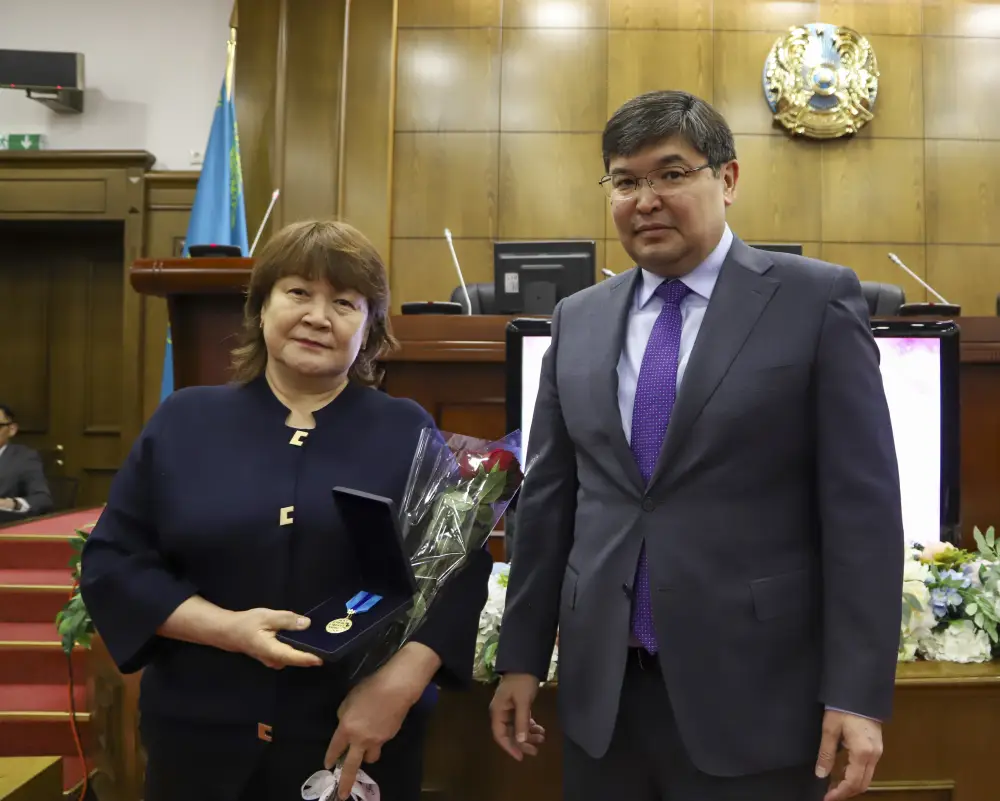 Праздничное мероприятие к 8 Марта прошло в Министерстве финансов РК Павлодаре