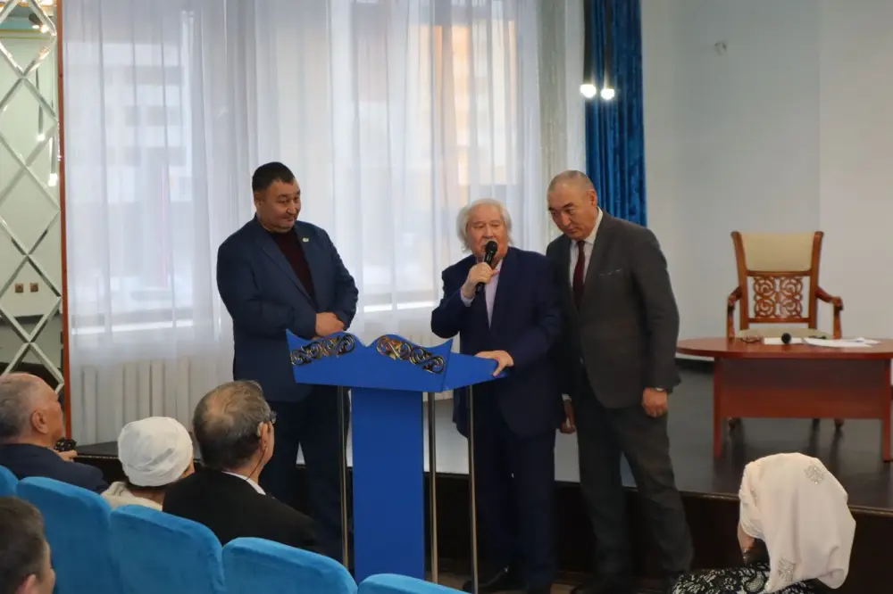 В Астане прошла творческая встреча к юбилею поэта Серика Тургынбекулы (2)