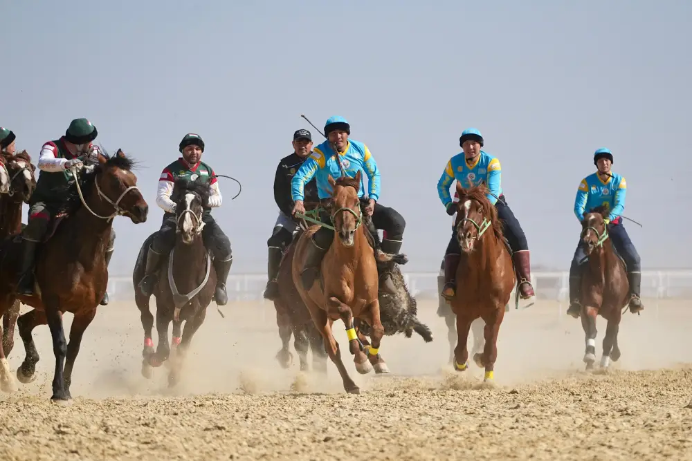Битва за трон кочевников: Спустя 9 лет Чемпионат мира по кокпару возвращается (2)