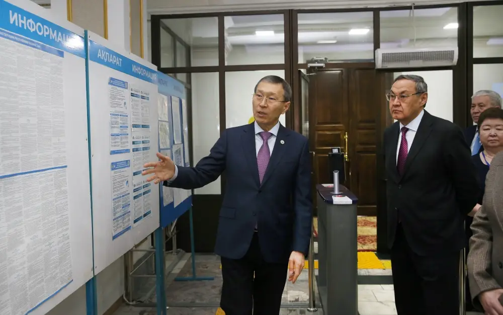Создание условий для свободного волеизъявления граждан: визит Председателя ЦКР в Алматы и Алматинскую область (7)