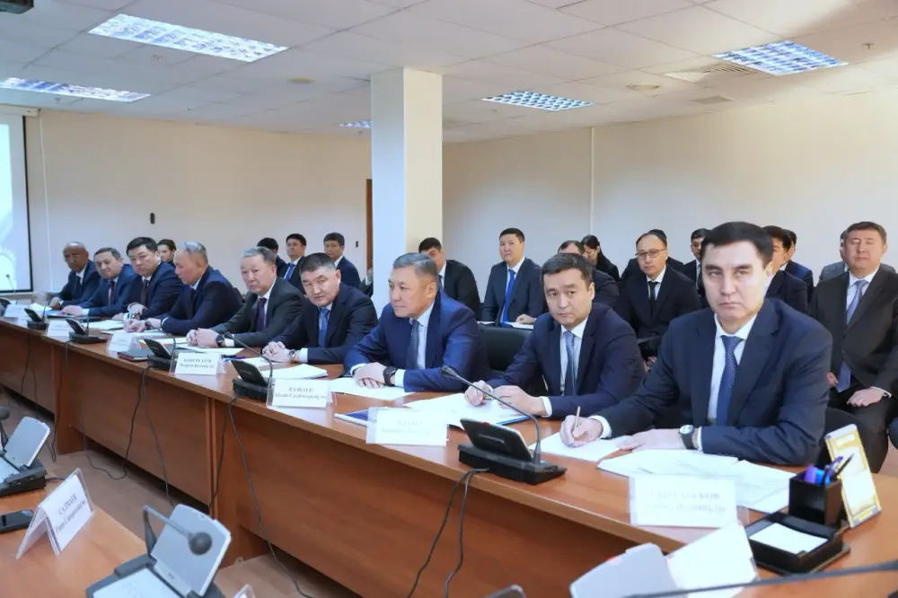 В Астане на заседании коллегии Комитета автомобильного транспорта и транспортного контроля подведены итоги деятельности отрасли за 2025 год Павлодаре