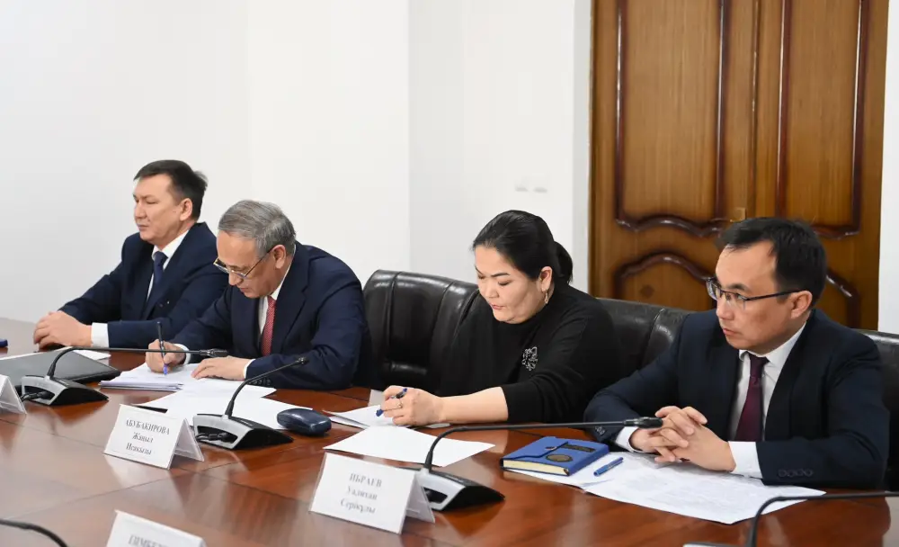 Обсуждены вопросы подготовки к весенней призывной кампании (2)