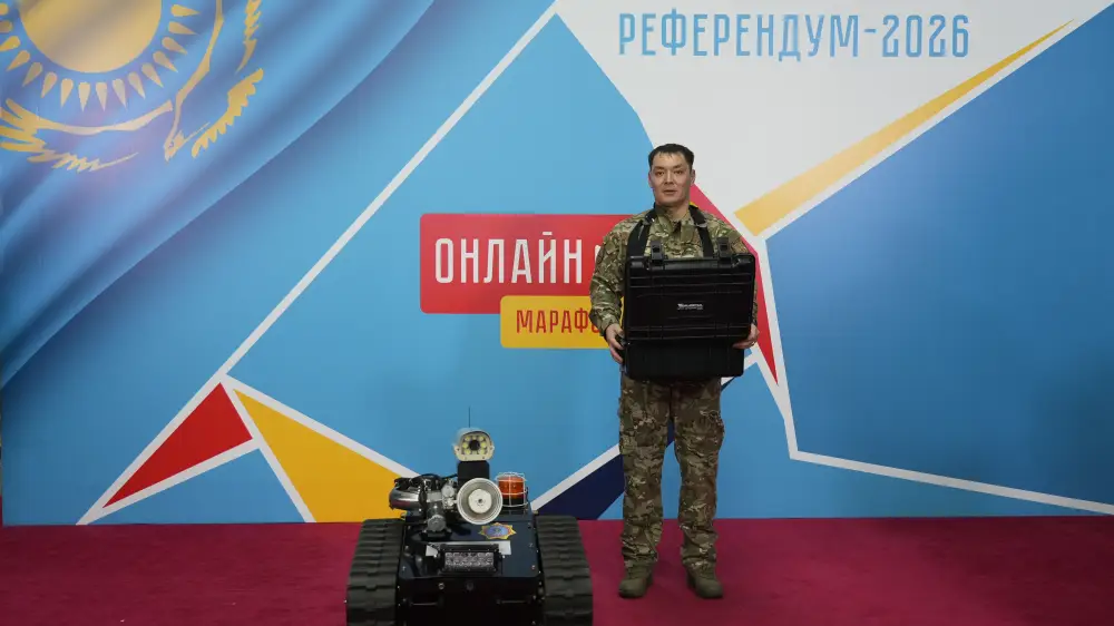 Робот-пожарный МЧС Казахстана: стальной щит в борьбе с огненной стихией на республиканском онлайн-марафоне Павлодаре