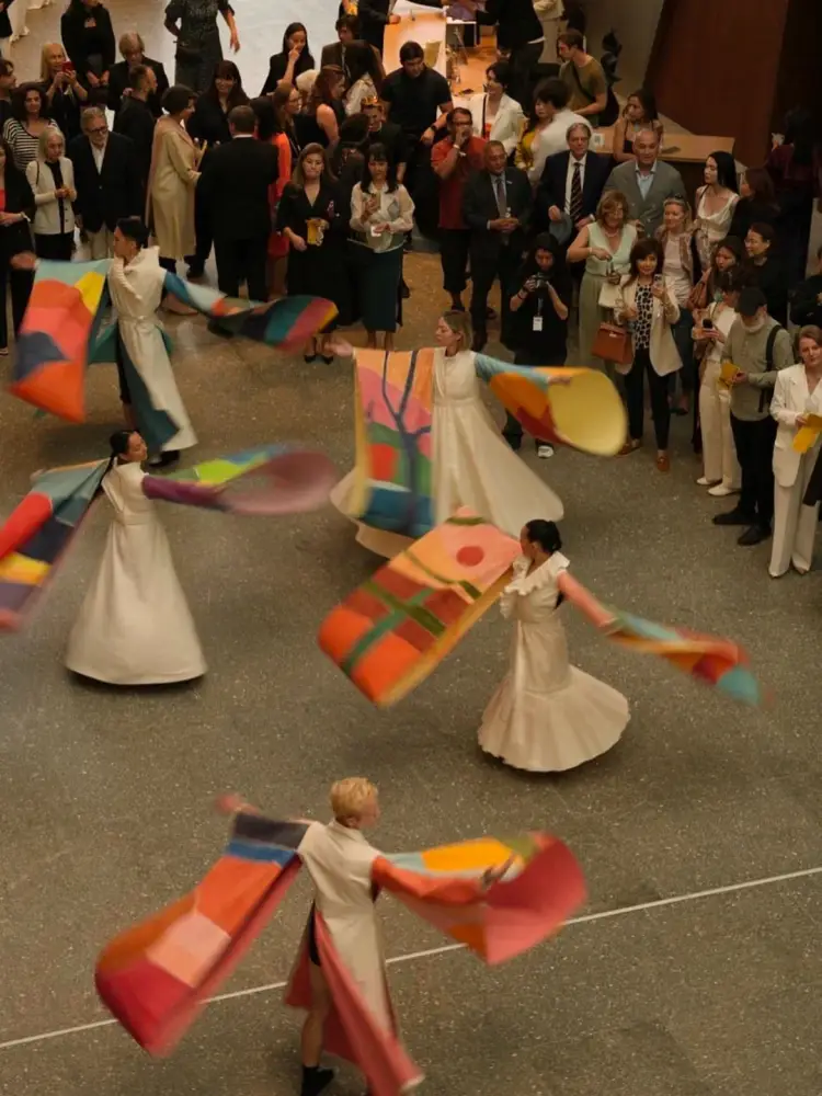 Танцы памяти: Алматинский театр на немецком фестивале Павлодаре