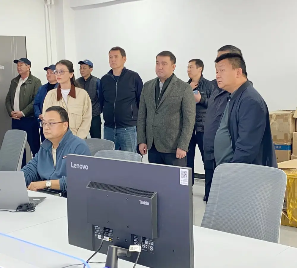 НУРАЛХАН КУШЕРОВ ОЗНАКОМИЛСЯ С РАБОТОЙ ПРЕДПРИЯТИЙ ХЛОПКОВОГО КЛАСТЕРА В ОТЫРАРЕ (6)