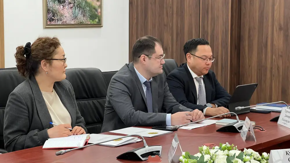 Встреча с участниками волонтерской группы «Экозащитники» (3)