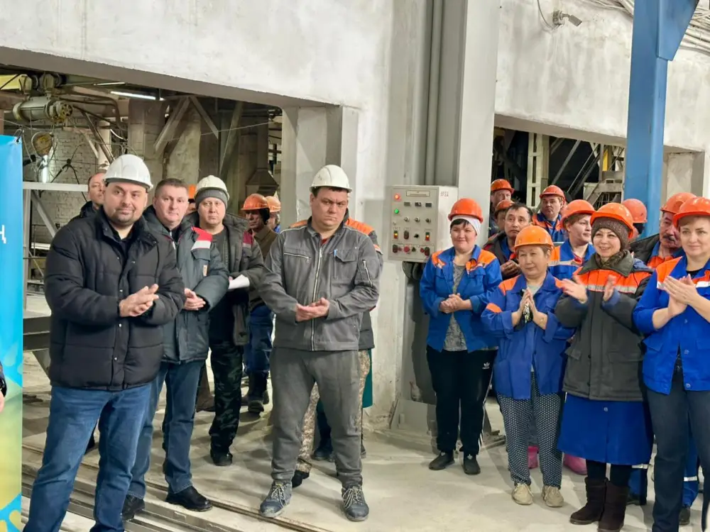 Обсуждение новой Конституции на заводе «Силикат»: работники поддержали инициативы, способствующие улучшению условий труда Павлодаре