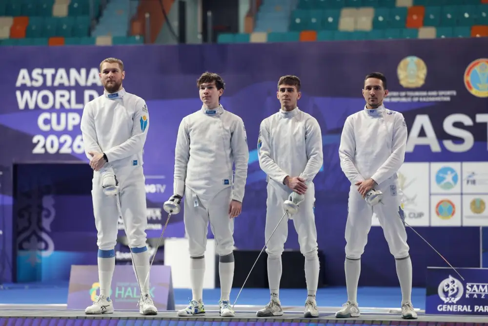 Мужская сборная Казахстана по фехтованию завершила Кубок мира на пятом месте после напряжённой борьбы с командой Японии Павлодаре