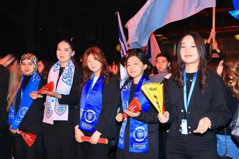 В Караганде прошёл областной форум волонтёров (8)