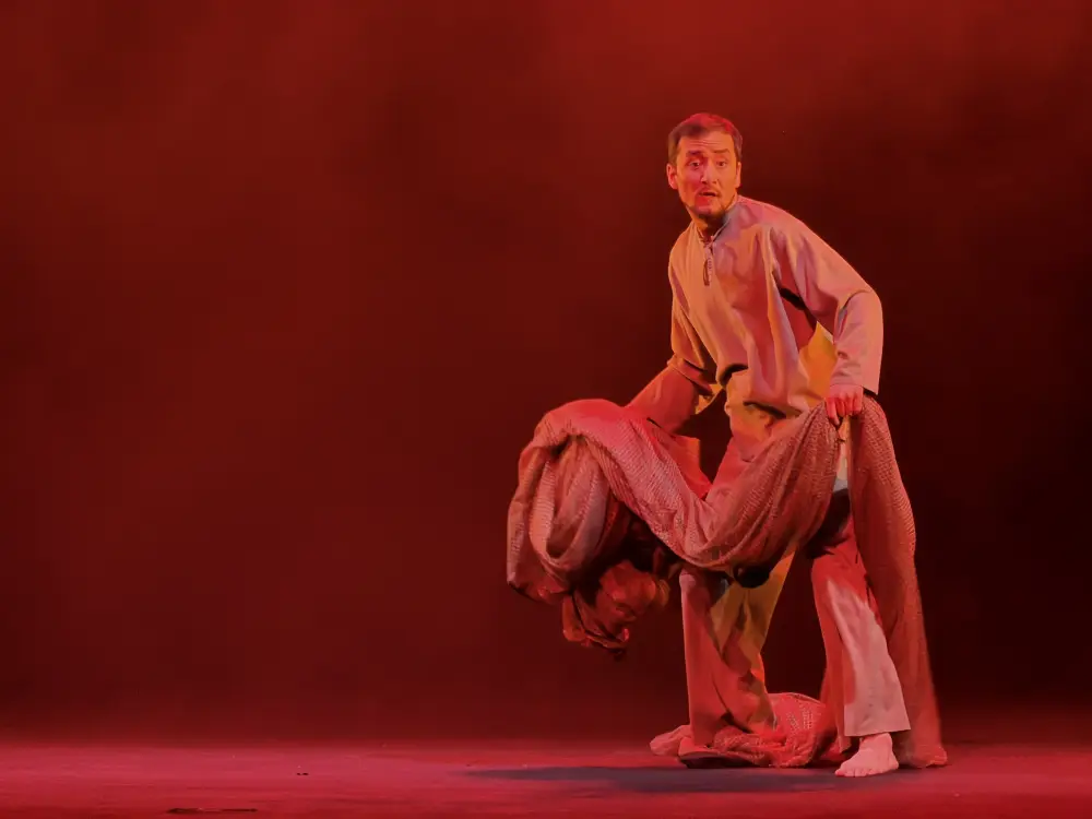 Премьера спектакля Шолпанның күнәсі в театре имени Калибека Куанышбаева Павлодаре