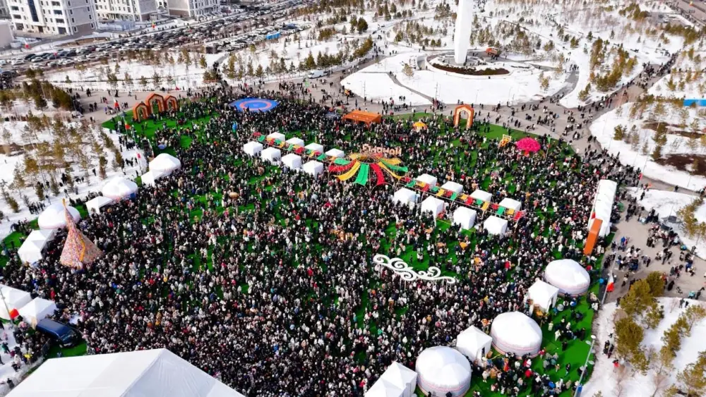 Празднование Наурыза в Астане продолжается (10)