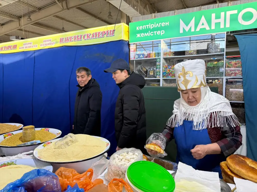 В Актобе фермеры предложили продукцию на ярмарке по сниженным ценам Павлодаре
