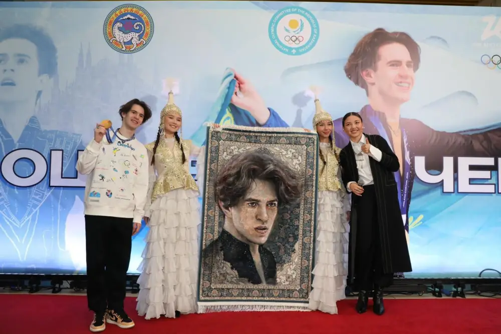 Алматы встретил олимпийского чемпиона XXV зимних Игр Михаила Шайдорова (5)