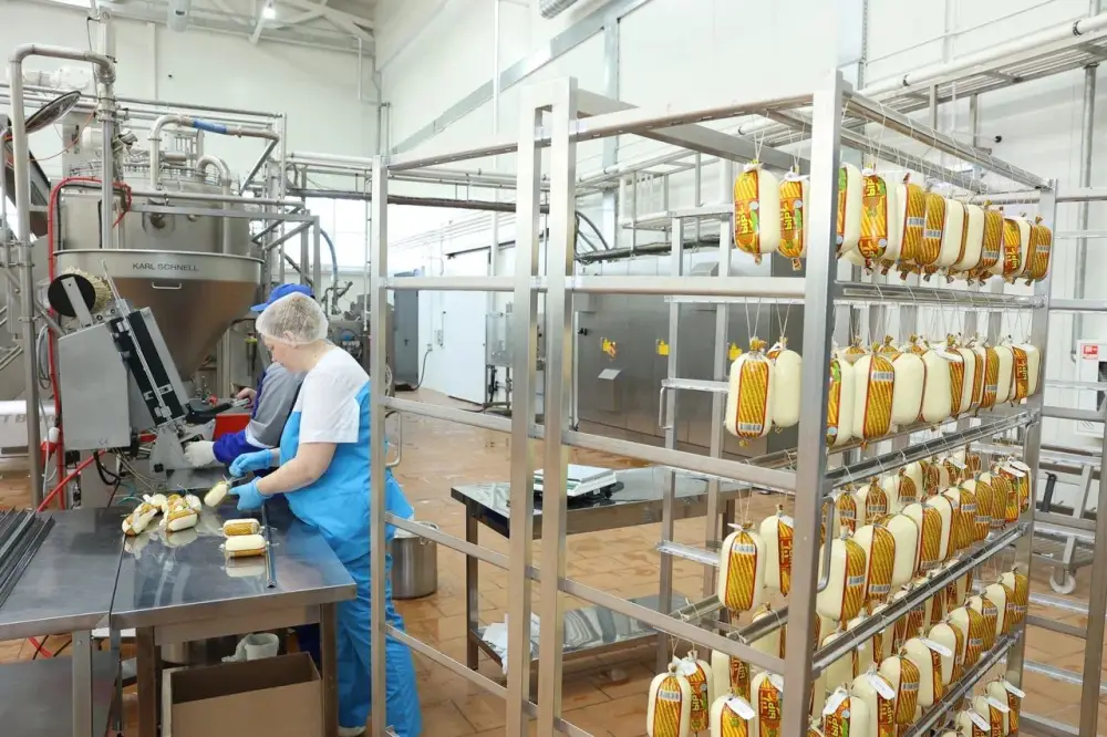 Посещение Айдарбека Сапарова в Костанайской области: акцент на социальное развитие через инвестиции в АПК Павлодаре