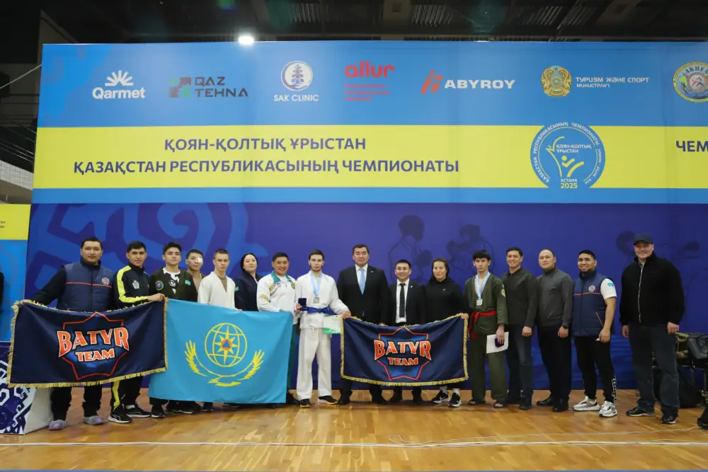 Спорт и патриотизм: МЧС Казахстана в действии! Павлодаре