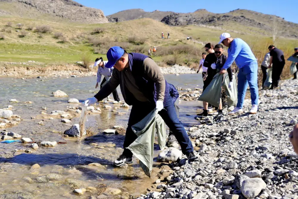 ТУРКЕСТАН: ЭКОЛОГИЧЕСКАЯ АКЦИЯ «МӨЛДІР БҰЛАҚ» СБЛИЖАЕТ СООБЩЕСТВО В ХАНТАГИ Павлодаре