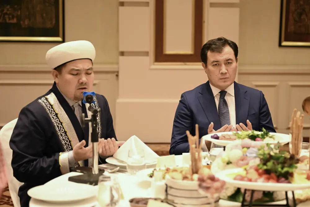 Ауызашар: культурный мост для дипломатов в Астане! Павлодаре