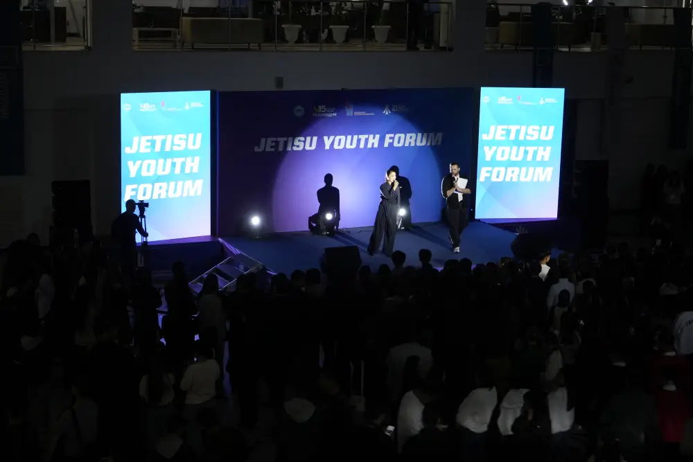 Международный год волонтеров в Жетісу молодежный форум Zhetysu Youth Forum 2026 Павлодаре