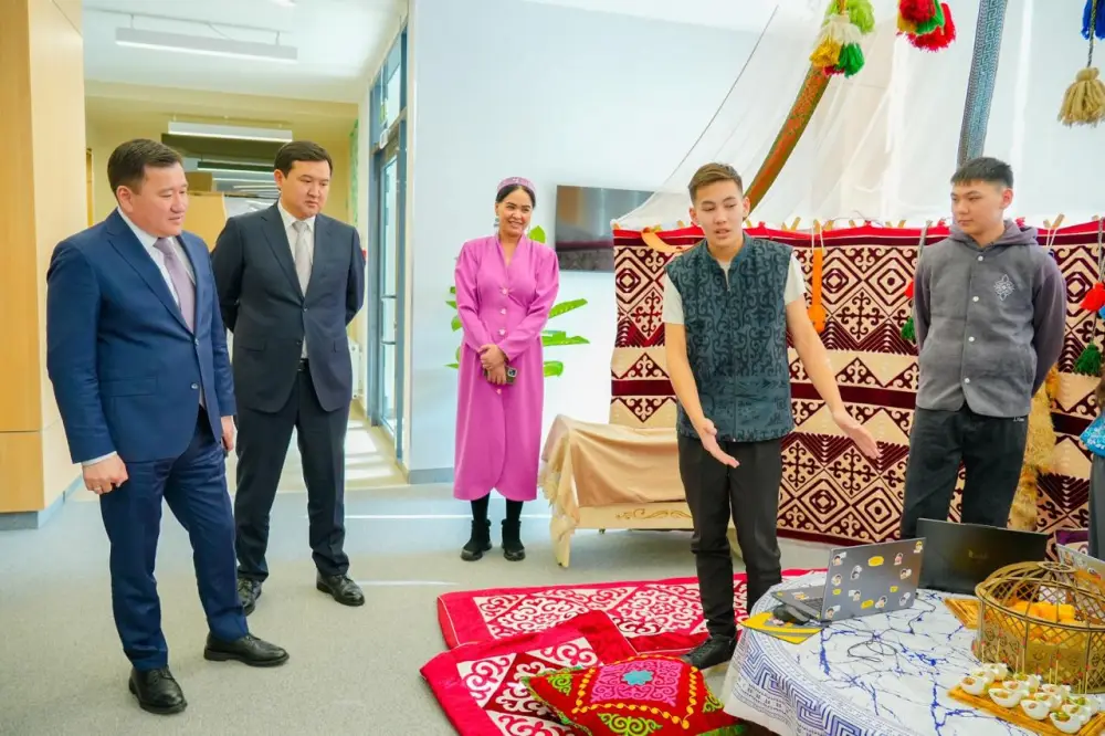 Новое общежитие почти на 1000 мест для студентов колледжей открыли в Астане (5)