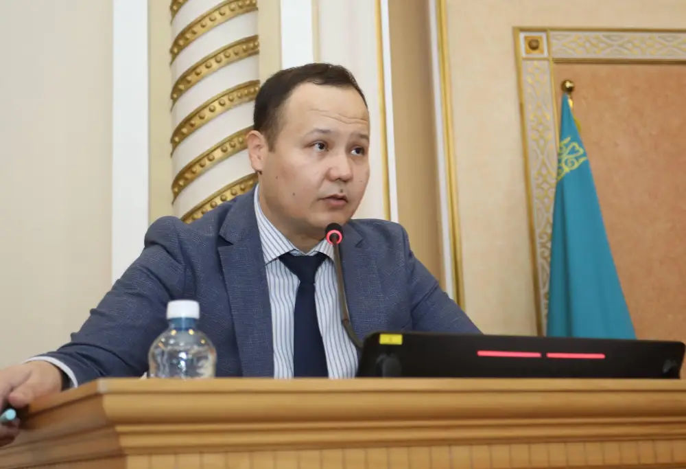 Сессия маслихата обсудила будущее Мангистау Павлодаре