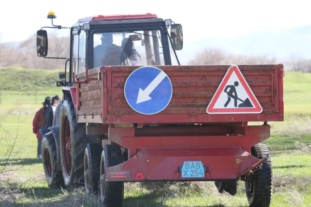 ТУРКЕСТАН: В ТЮЛЬКУБАССКОМ РАЙОНЕ В РАМКАХ АКЦИИ «МӨЛДІР БҰЛАҚ» РАСЧИЩЕНО БОЛЕЕ 40 РОДНИКОВ (3)