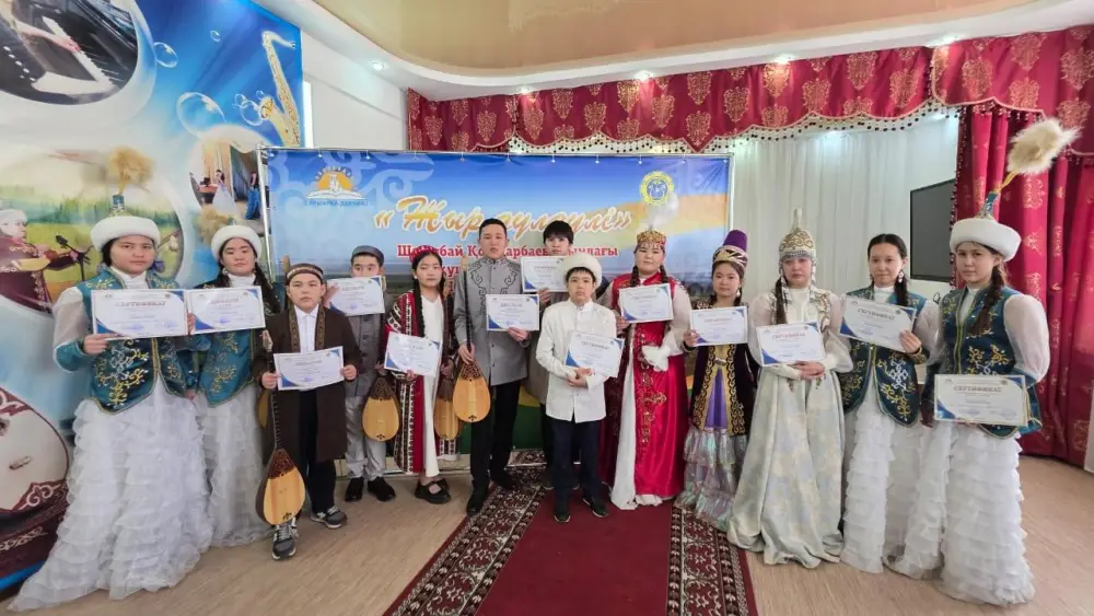 В Карагандинской области развивают традиции айтыса среди школьников Павлодаре