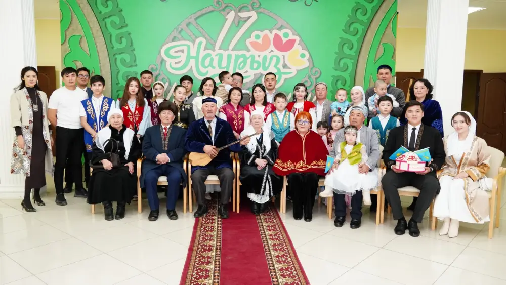 Ко дню шанырака посвятили мероприятие «Отбасы - тәрбиенің алтын бесігі» в доме дружбы (3)