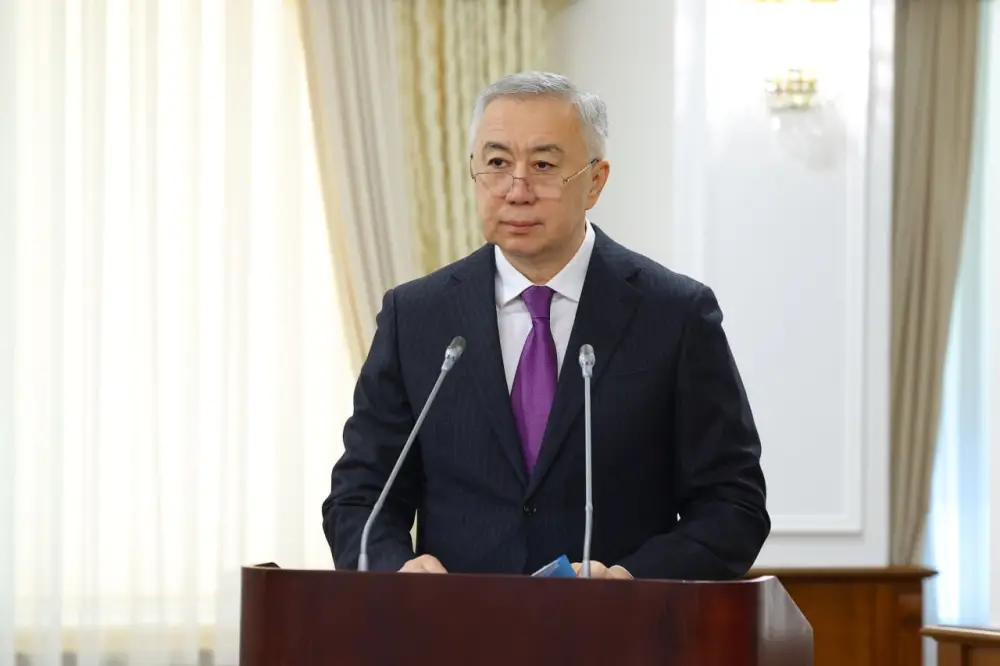 Законопроекты для особого правового режима Астаны и города Алатау налоговые льготы и управление Павлодаре