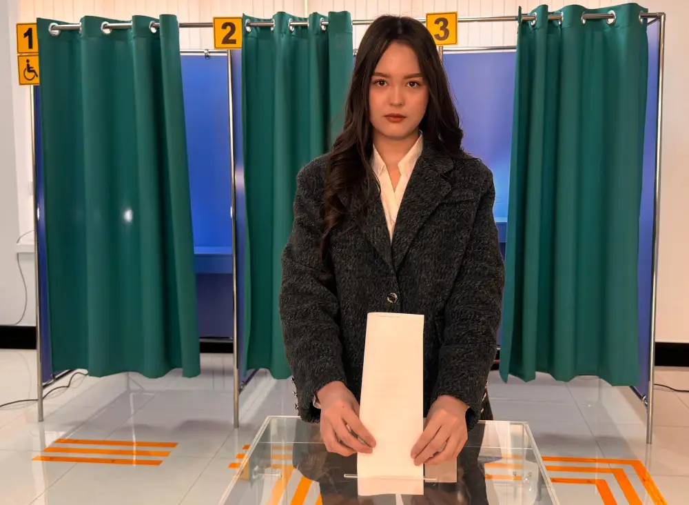 Первый голос: 18-летняя Алуа и её выбор! Павлодаре