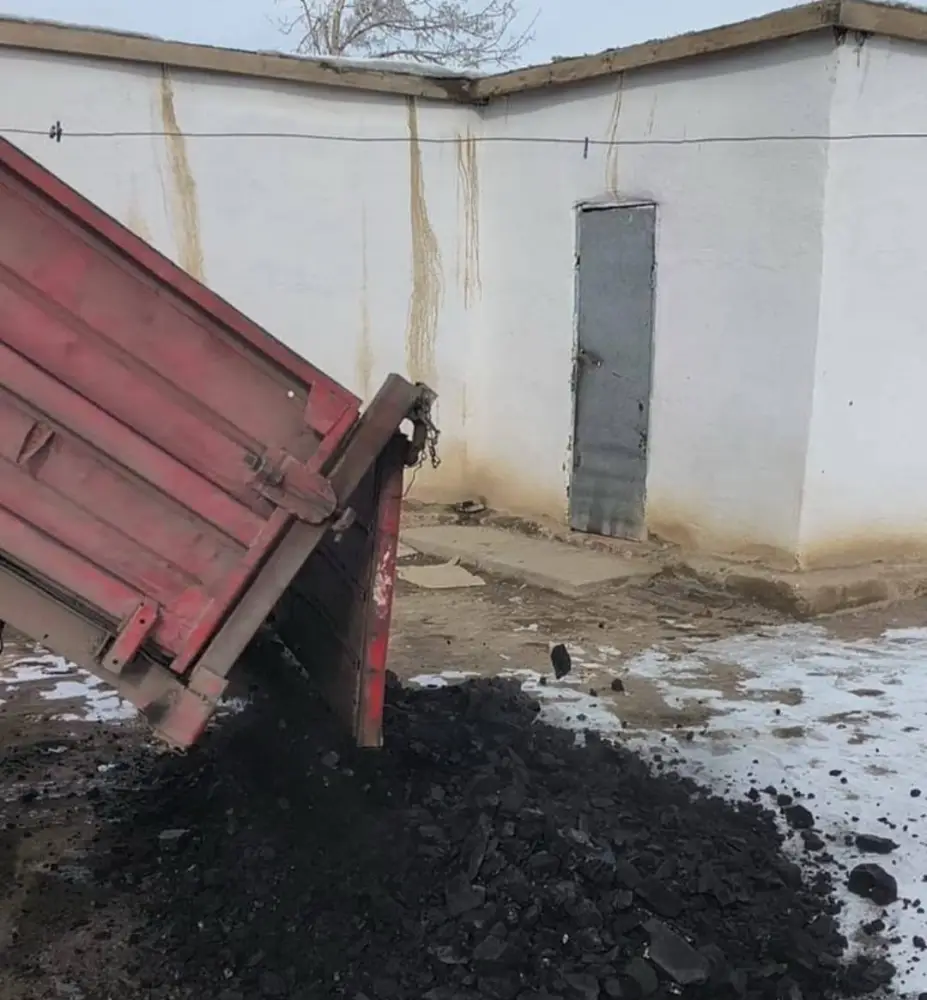 Тепло заботы: 35 тонн угля для нуждающихся семей Тарбагатайского района Павлодаре