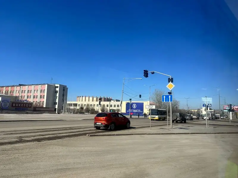 Аким Караганды Ермаганбет Булекпаев требует улучшить уборку города после зимы Павлодаре