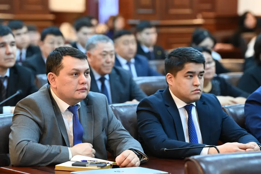 Обсуждены вопросы реализации принципа «Закон и порядок» на региональном уровне (9)