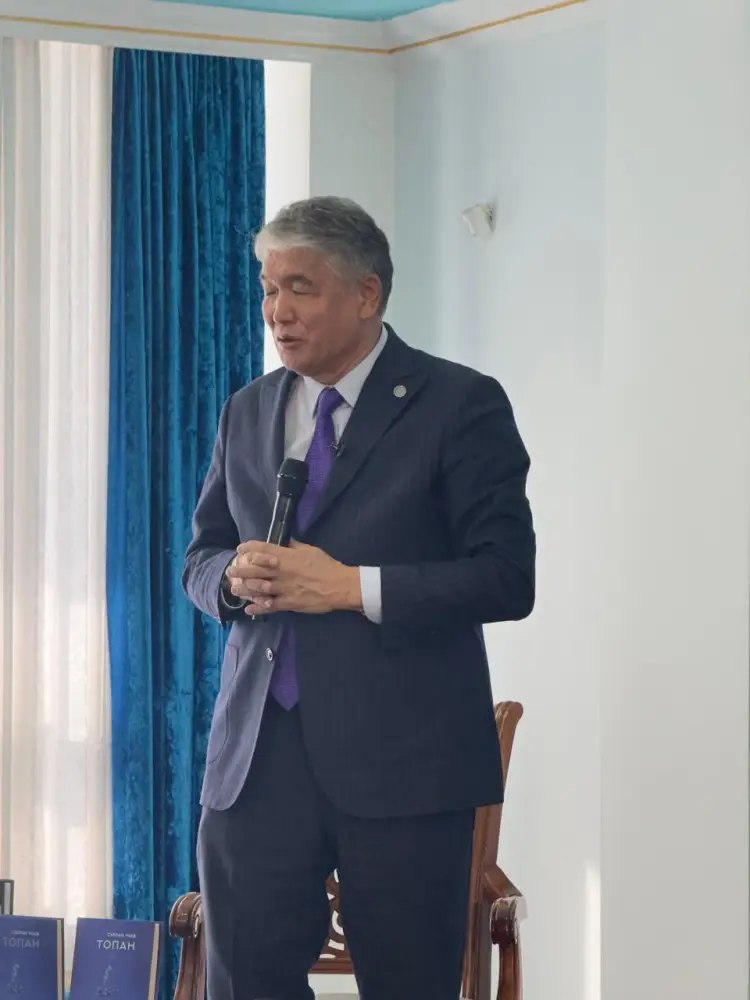 «Мастерская писателя»: в Астане состоялась встреча с выдающимся кыргызским писателем Султаном Раевым Павлодаре