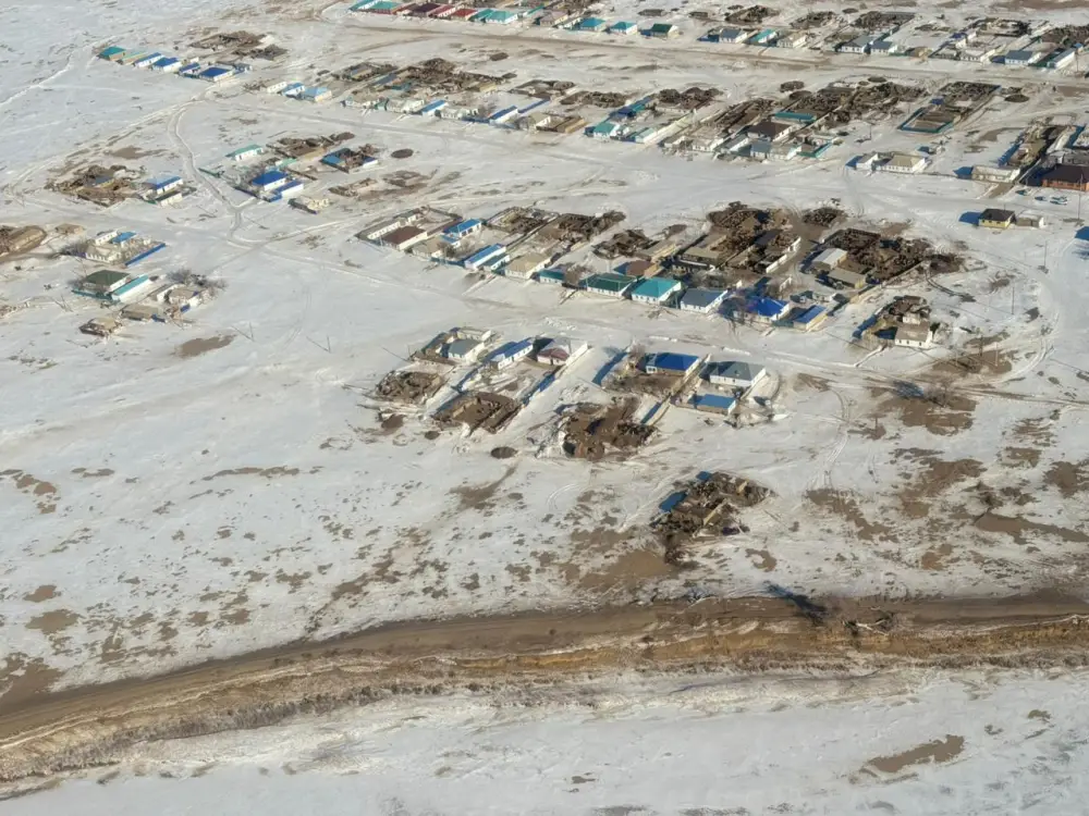 Галымжан Елеуов: Строим защитные барьеры против весеннего наводнения Павлодаре