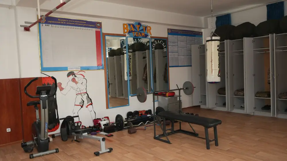 Глава МЧС определил задачи по модернизации воинских частей (5)