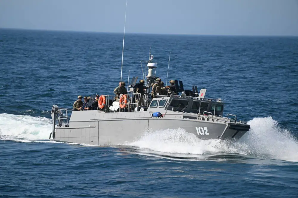 Министр обороны определил приоритеты боевой подготовки Вооруженных сил (4)