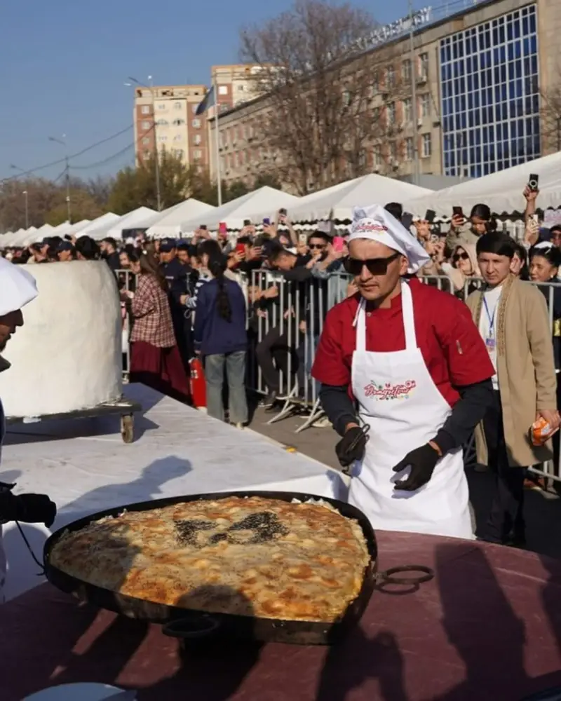 Гастрономический калейдоскоп: Шымкент встречает международный фестиваль «DAMDASTOUR» Павлодаре